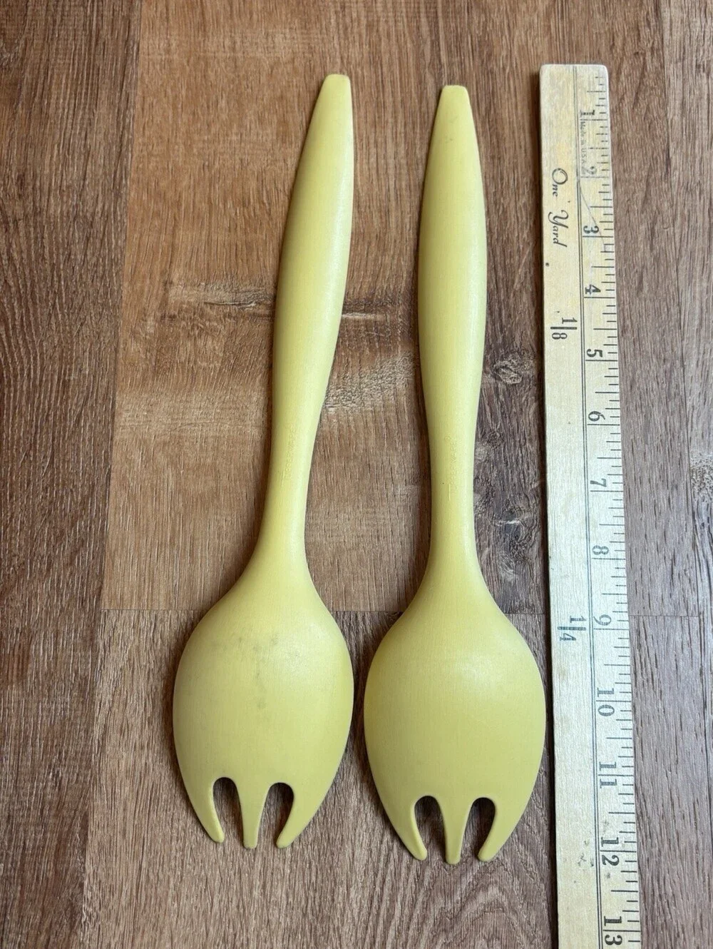 Tupperware forks salad servers